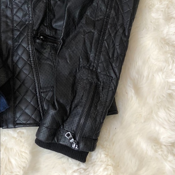 Guess Quilted Jacket - Picture 4 of 8